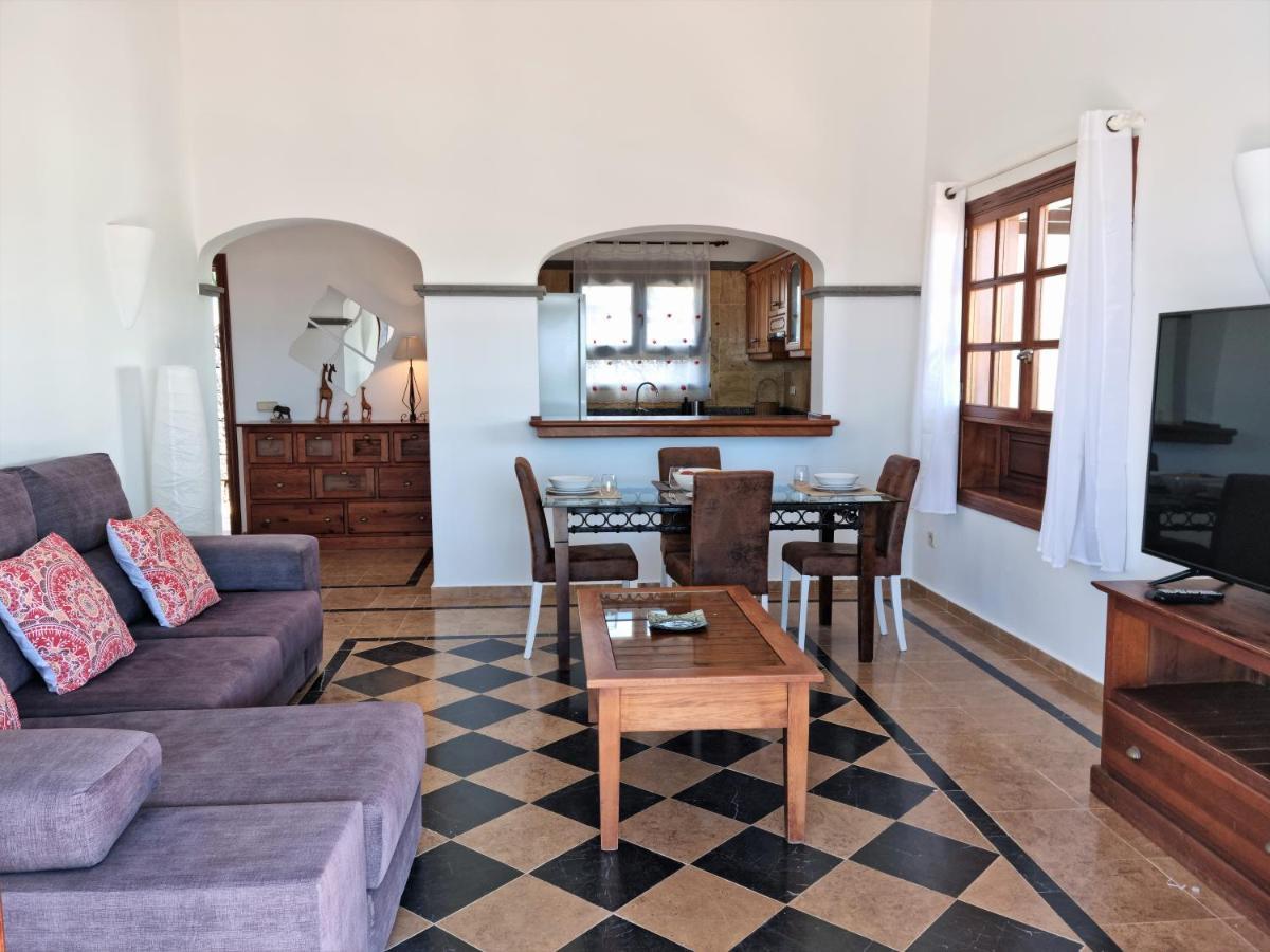 Villa Ana Playa Blanca  Ngoại thất bức ảnh