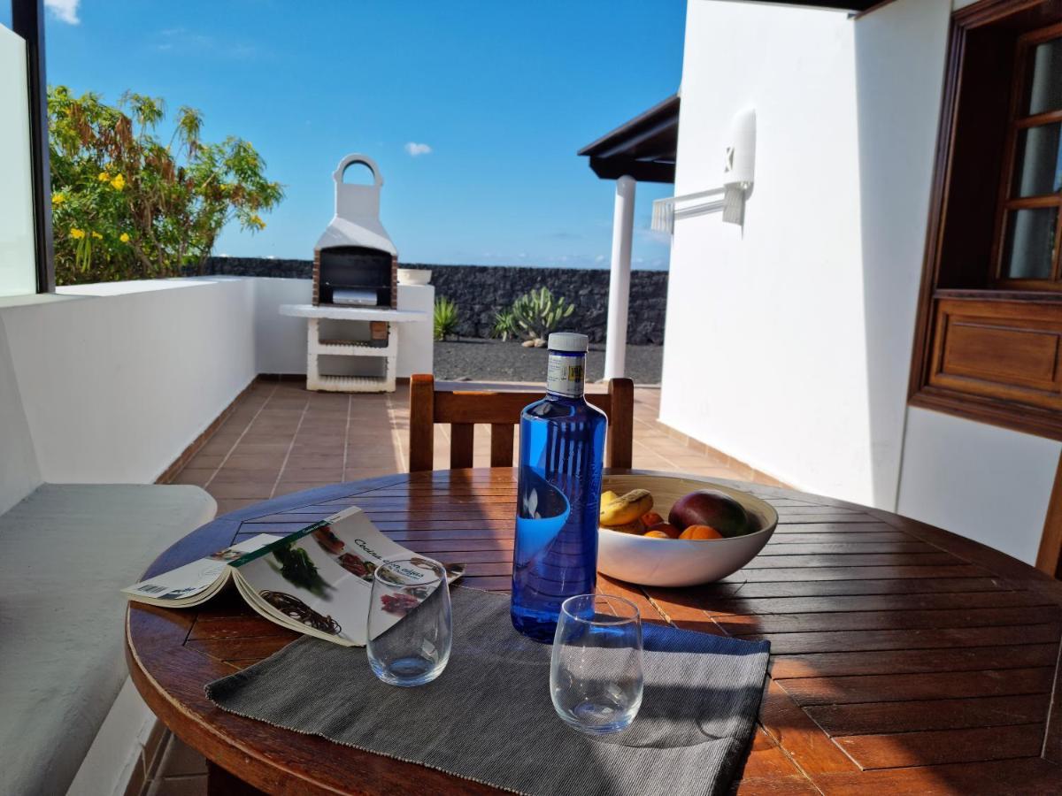 Villa Ana Playa Blanca  Ngoại thất bức ảnh