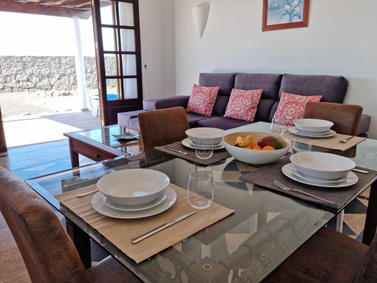 Villa Ana Playa Blanca  Ngoại thất bức ảnh