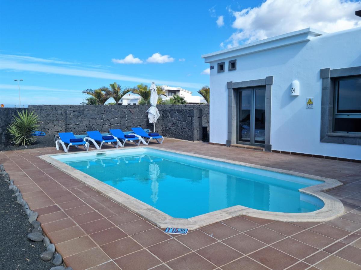 Villa Ana Playa Blanca  Ngoại thất bức ảnh