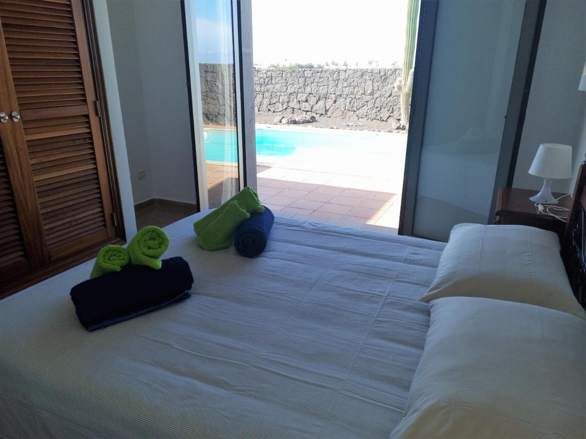 Villa Ana Playa Blanca  Ngoại thất bức ảnh
