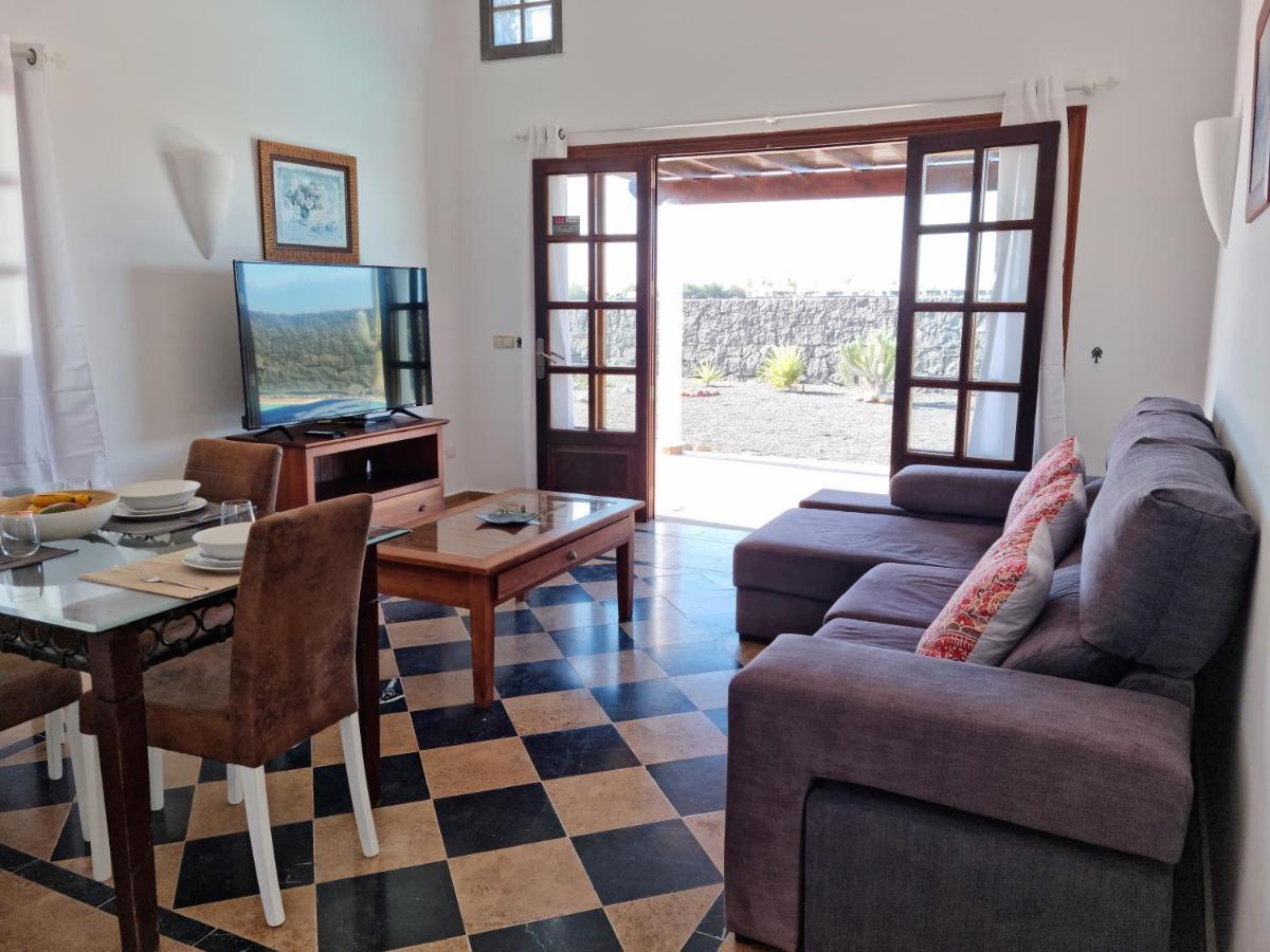 Villa Ana Playa Blanca  Ngoại thất bức ảnh