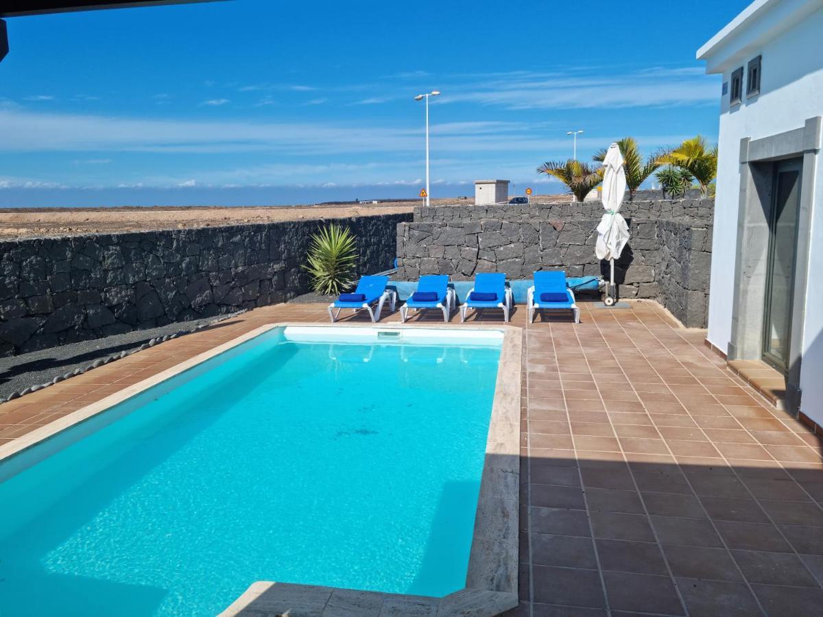 Villa Ana Playa Blanca  Ngoại thất bức ảnh